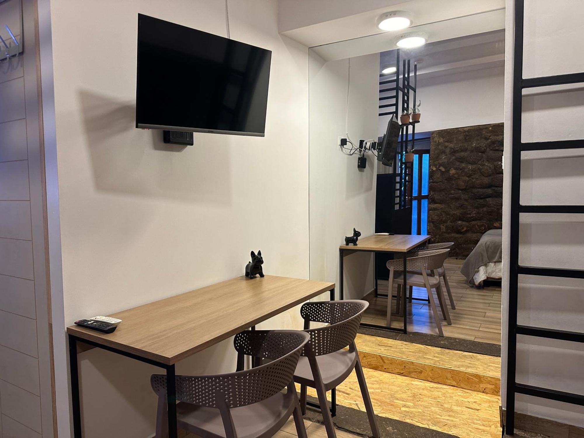 Blacky Hostel And Apartments (Adults Only) Cusco Luaran gambar